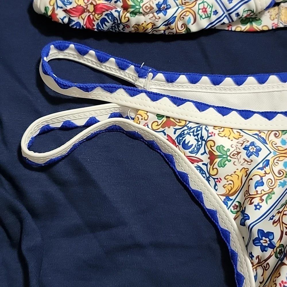 New Bikini - Picture 6 of 7